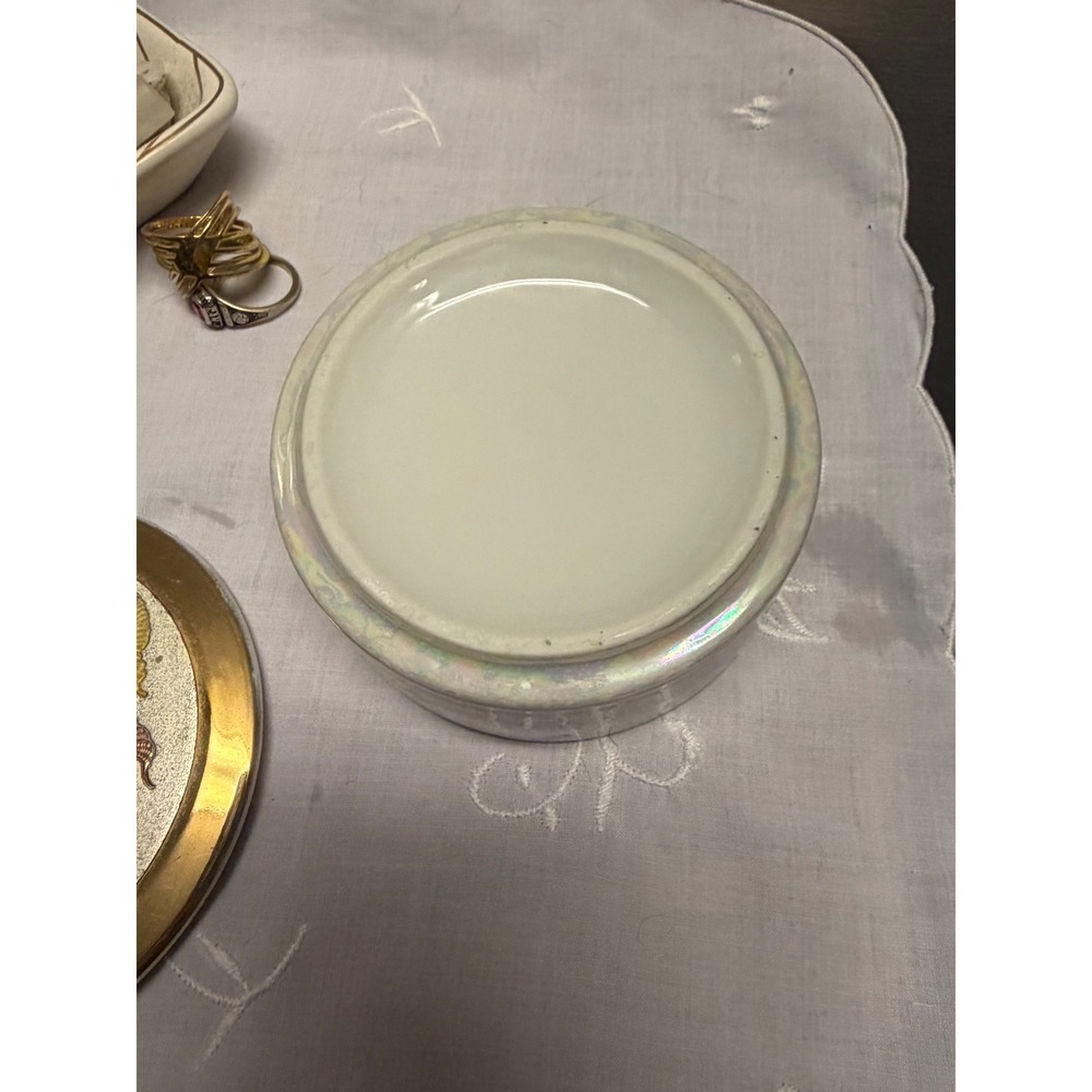 Vintage Chokin Art Ceramic Trinket Box Calla Lily Butterfly Luster Glaze Round - Picture 6 of 12